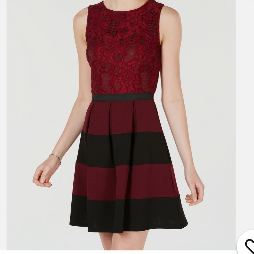 Speechless Dress. Size MEDUIM